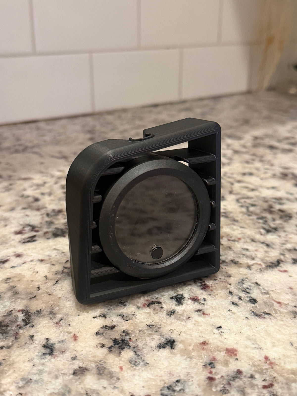 99-06 GM Gauge Air Vent