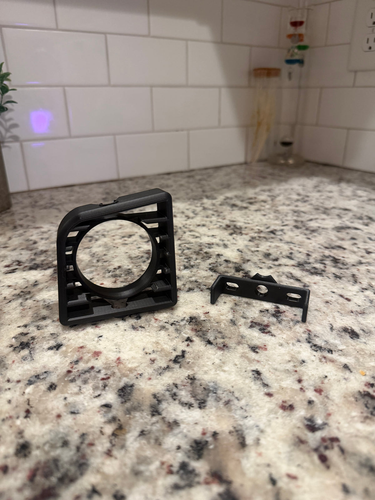 99-06 GM Gauge Air Vent